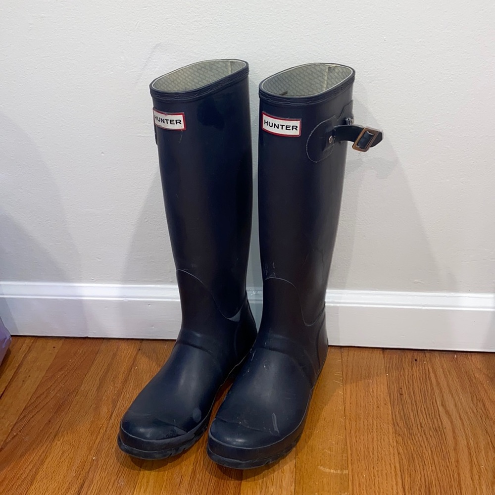 Original Tall Dark Blue Hunter Boots, US6